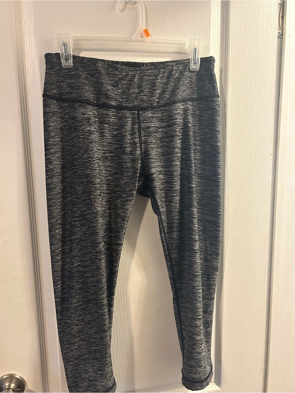Reversible capris - Picture 4 of 4